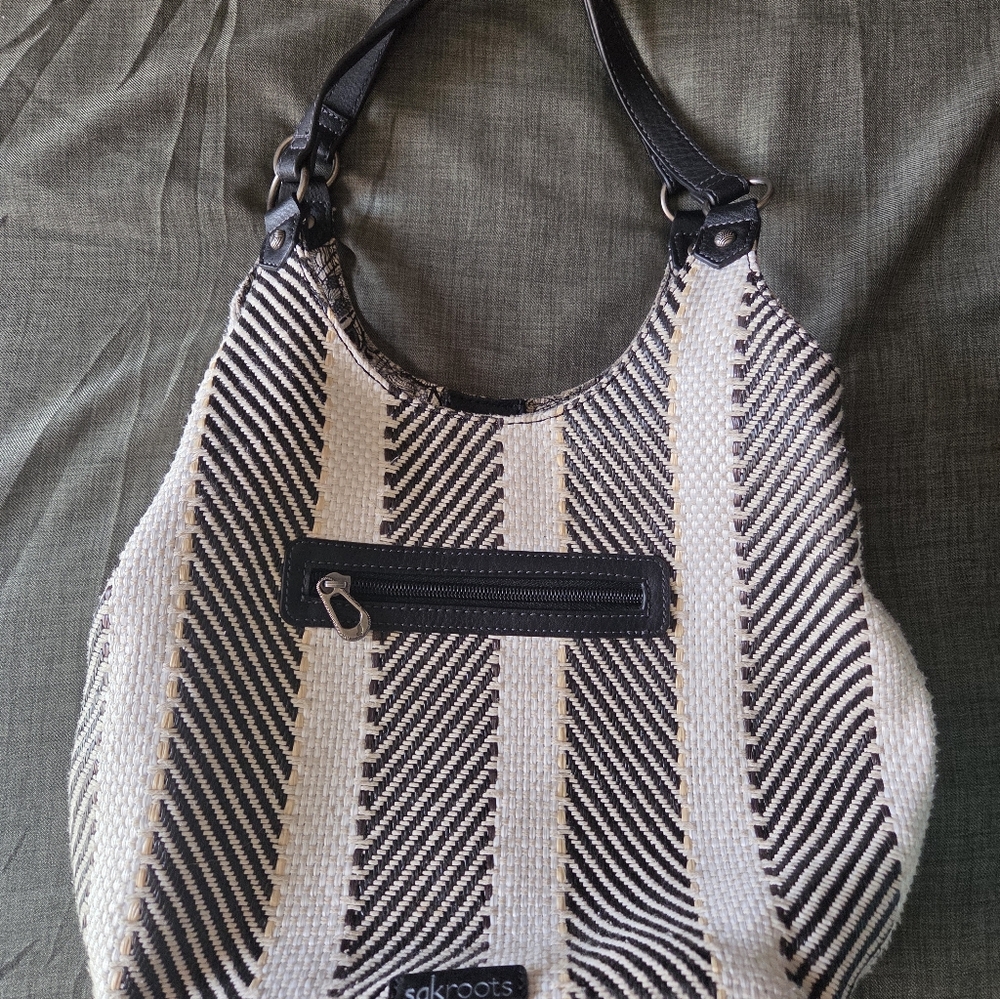 Sak Roots Purse - Picture 3 of 9